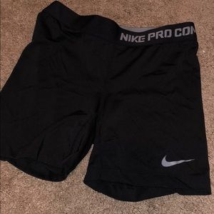 Nike pro